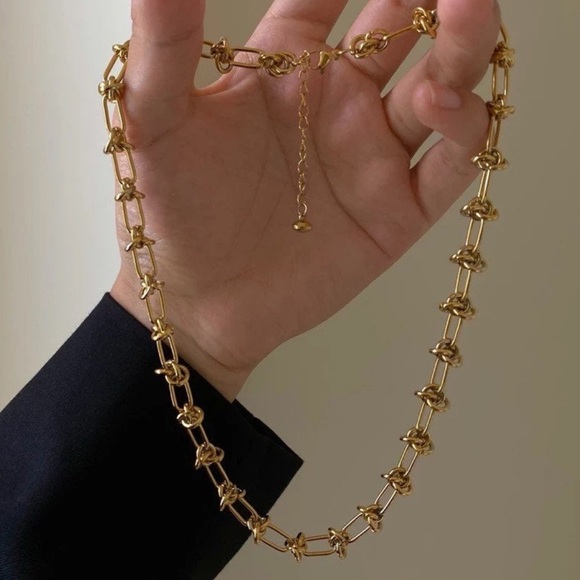 GP Knotted Rope Necklace - Picture 2 of 6